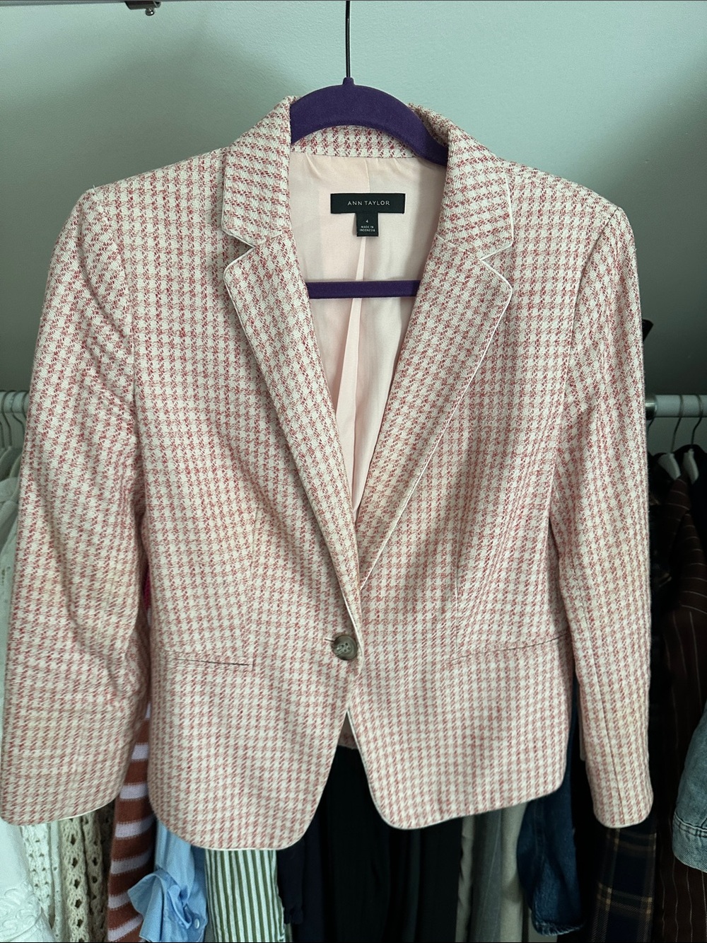 Ann Taylor Pink Houndstooth Blazer
